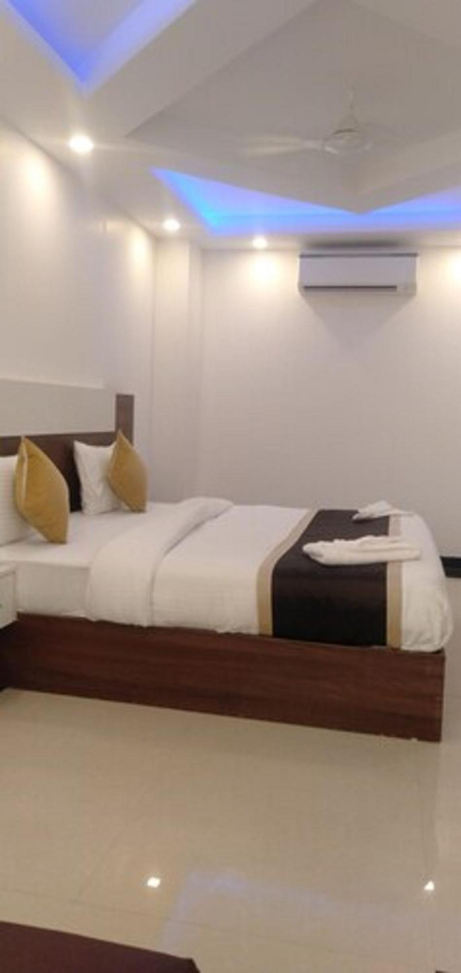 Hotel Shanti House New Delhi Karnail Singh Stadium Gate No 1 Esterno foto