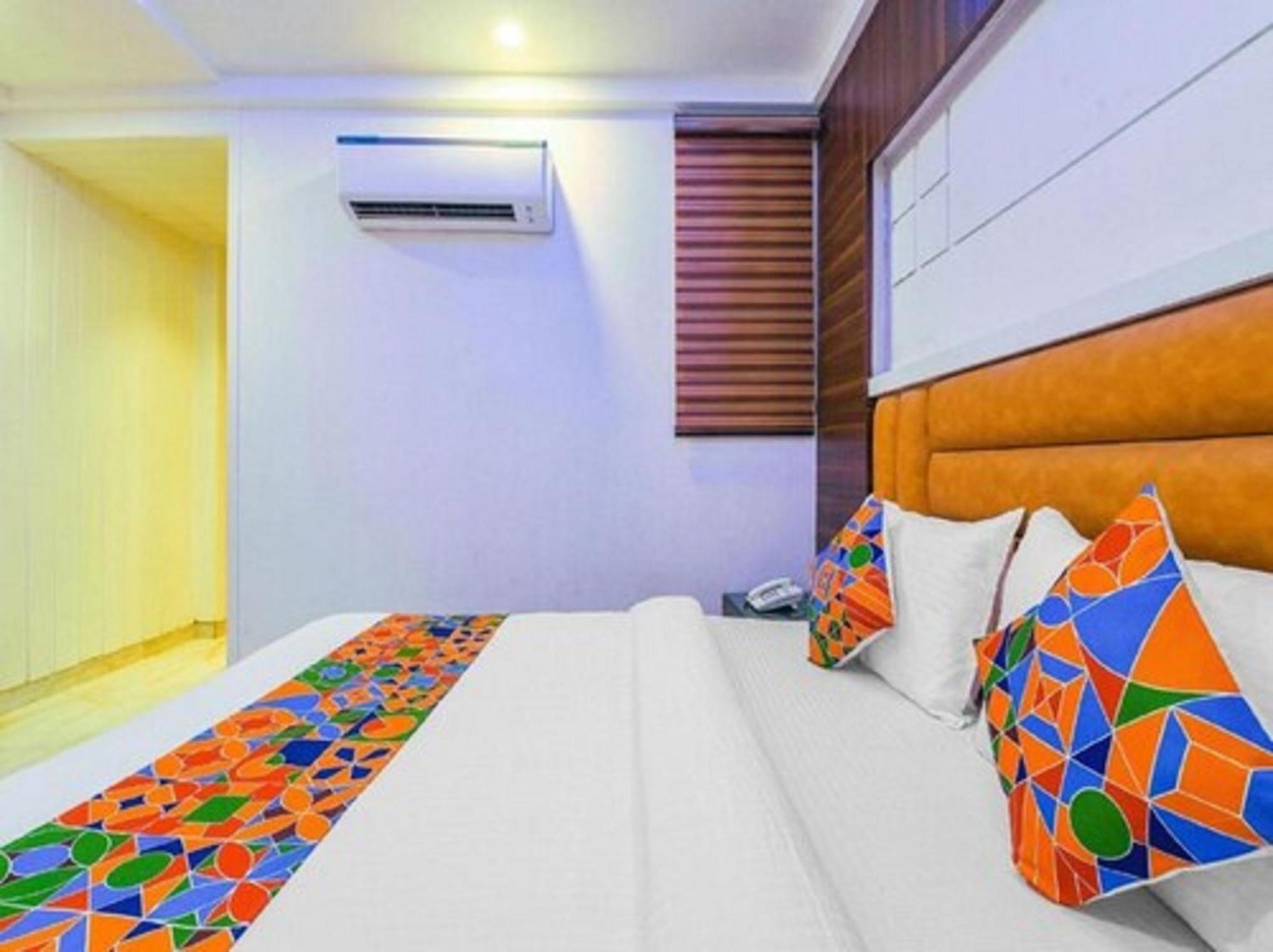 Hotel Shanti House New Delhi Karnail Singh Stadium Gate No 1 Esterno foto