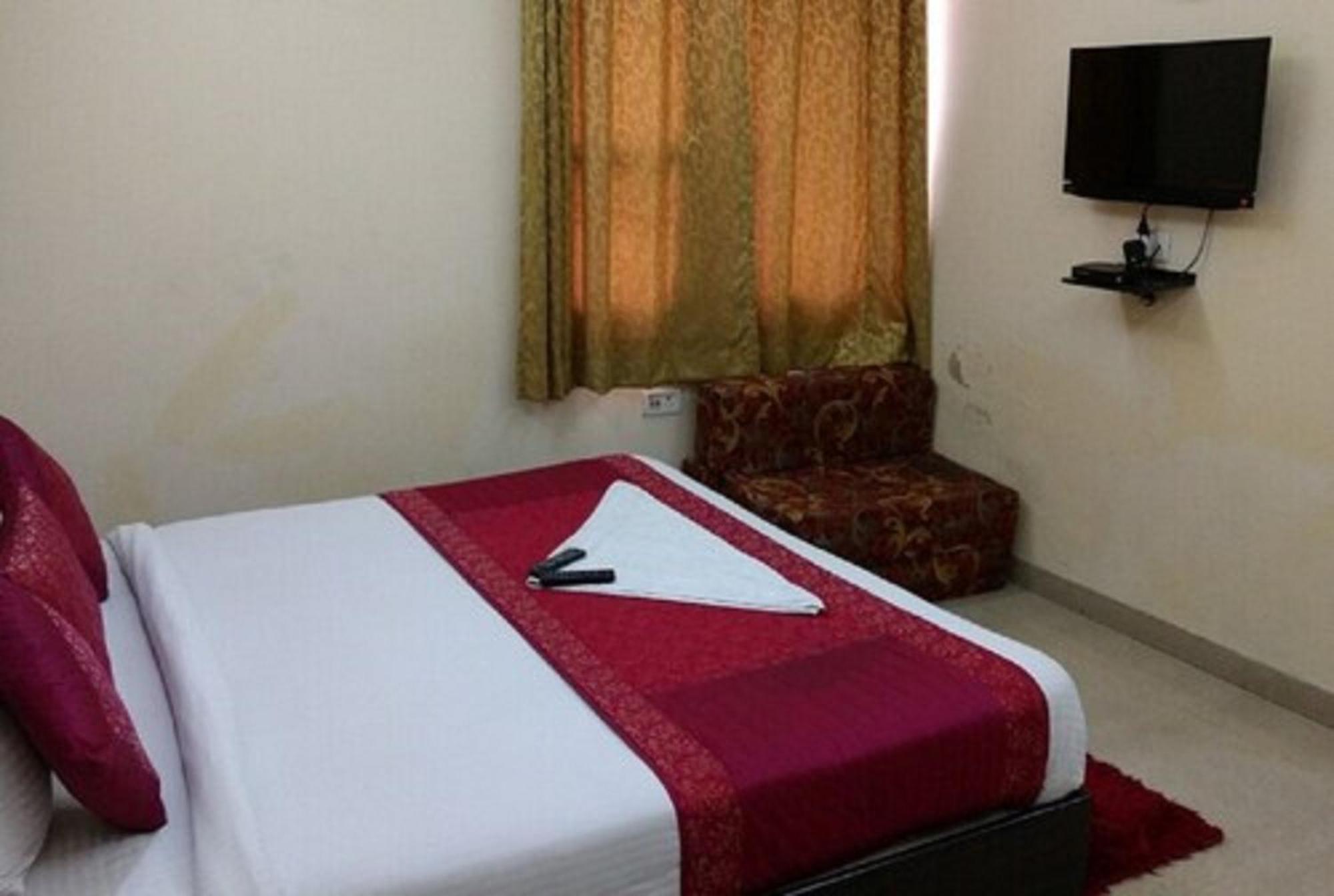 Hotel Shanti House New Delhi Karnail Singh Stadium Gate No 1 Esterno foto