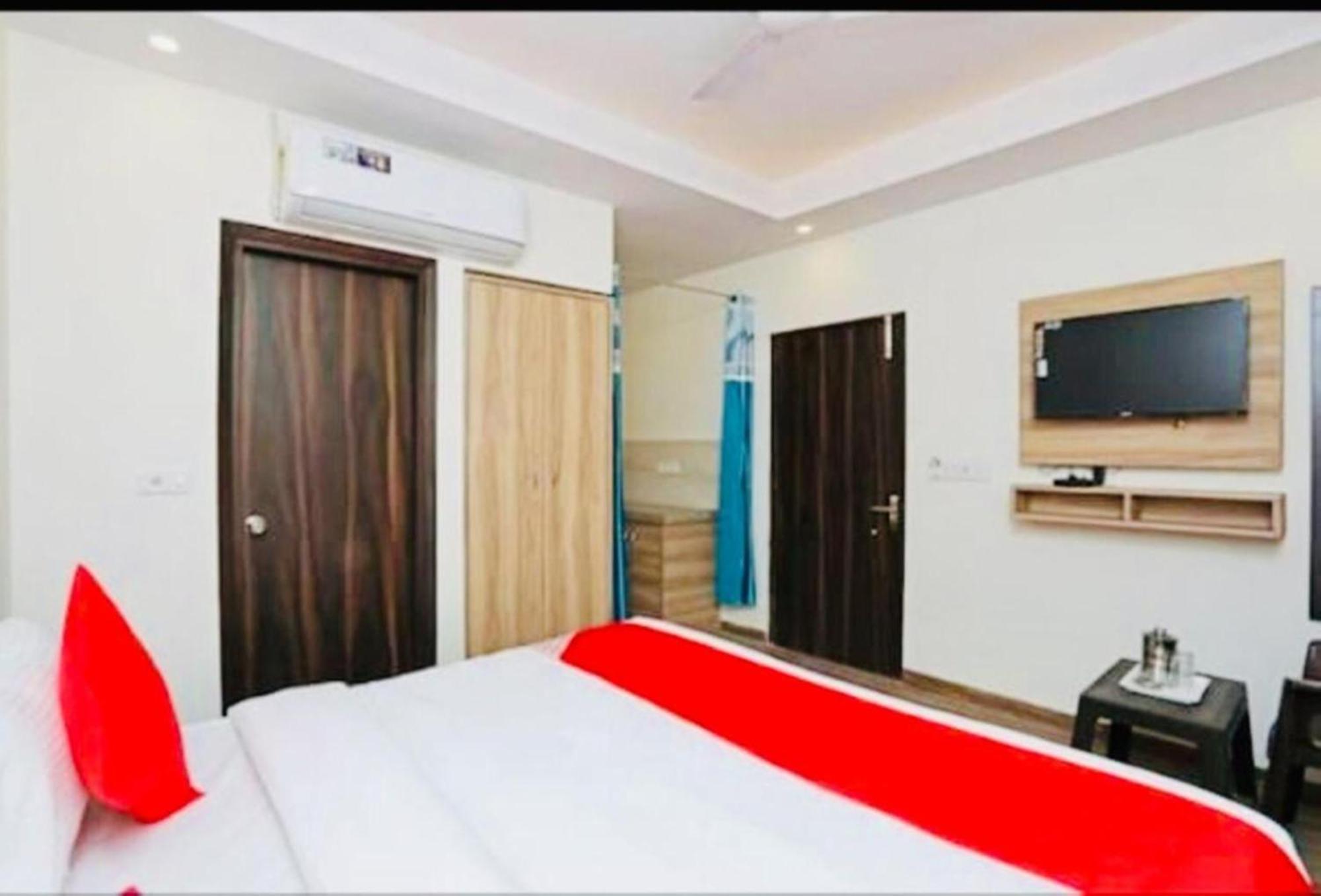 Hotel Shanti House New Delhi Karnail Singh Stadium Gate No 1 Esterno foto