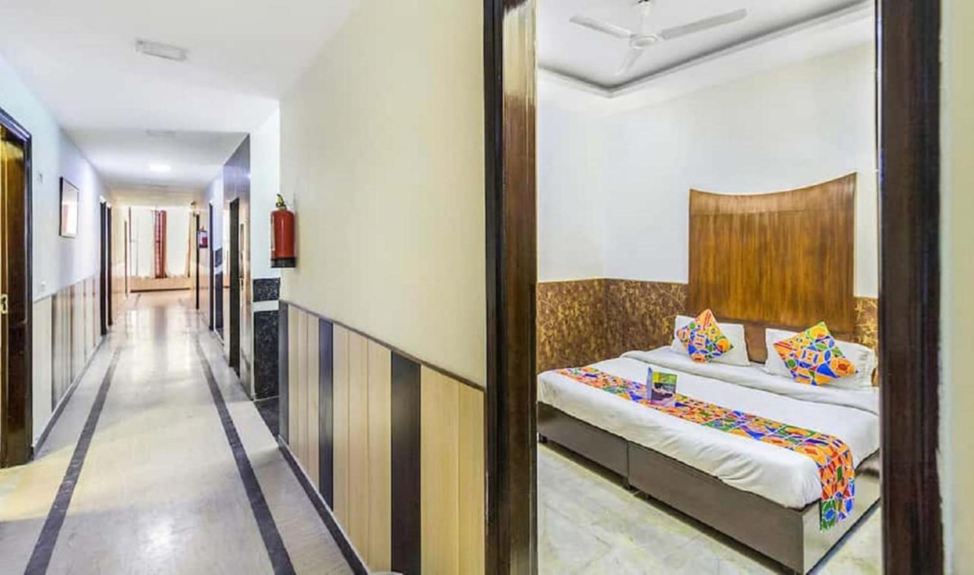 Hotel Shanti House New Delhi Karnail Singh Stadium Gate No 1 Esterno foto